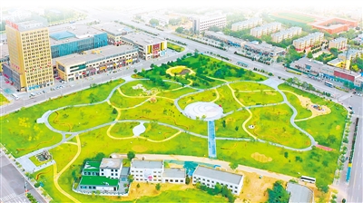 宜居宜業(yè)的寧東基地。（圖片除署名外均由寧報集團(tuán)黃河千里行采訪小分隊提供）